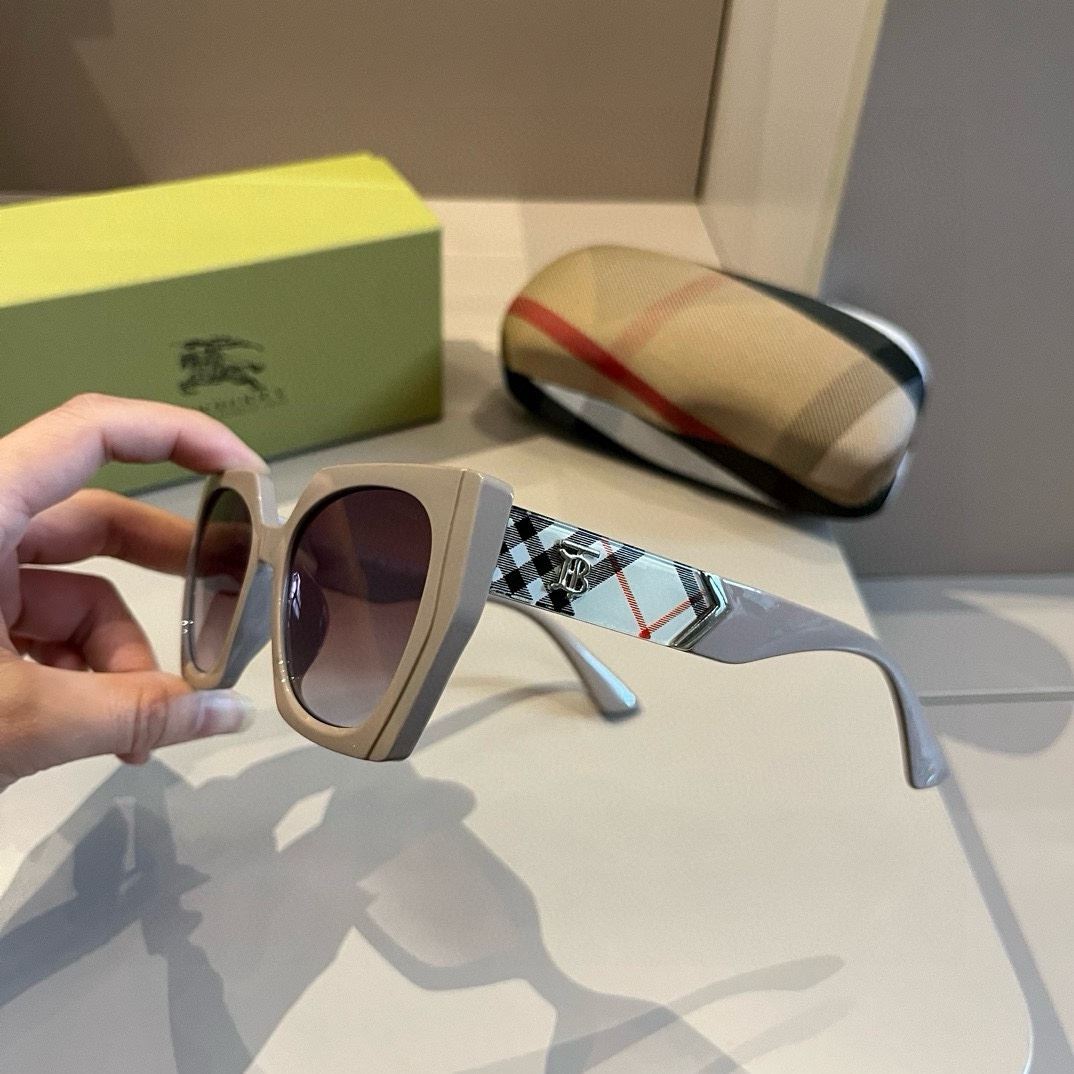 Burberry Sunglasses