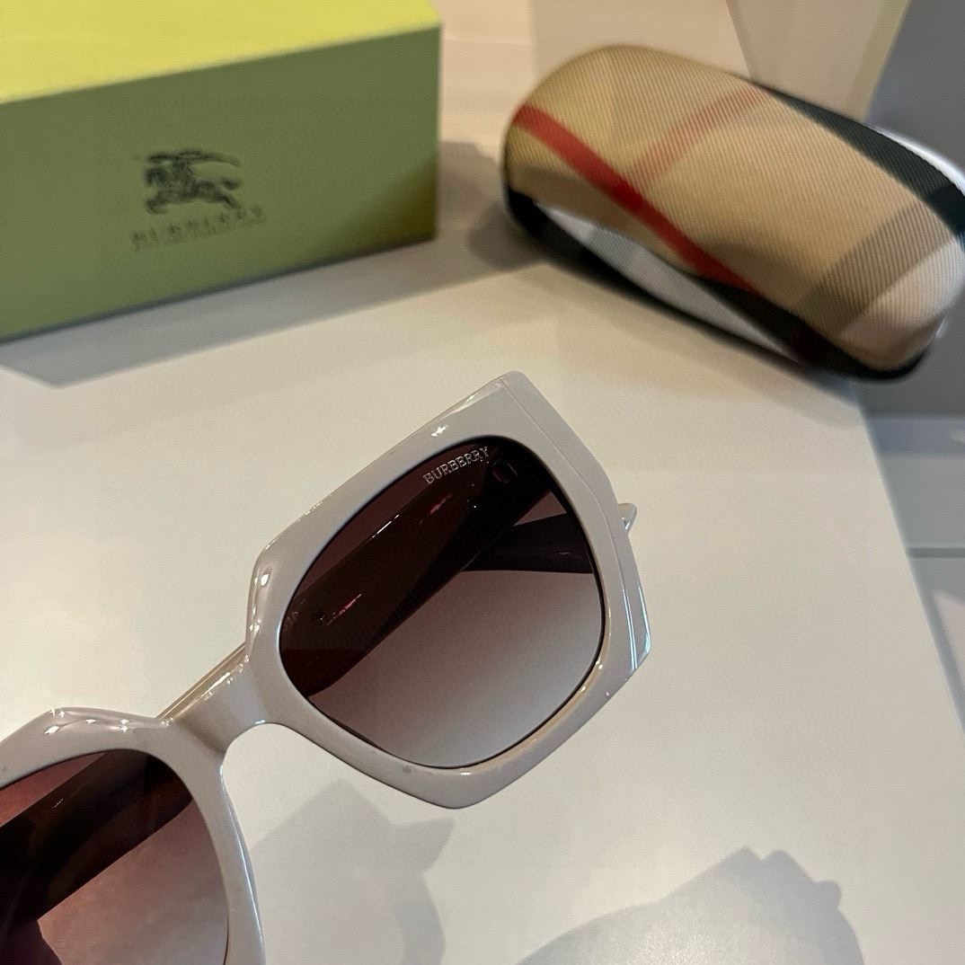 Burberry Sunglasses