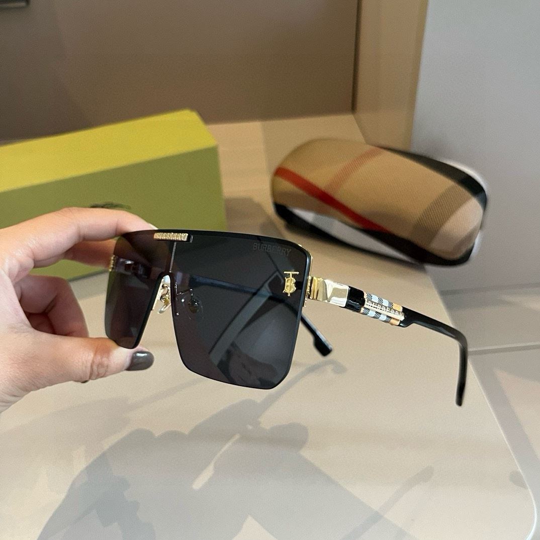 Burberry Sunglasses