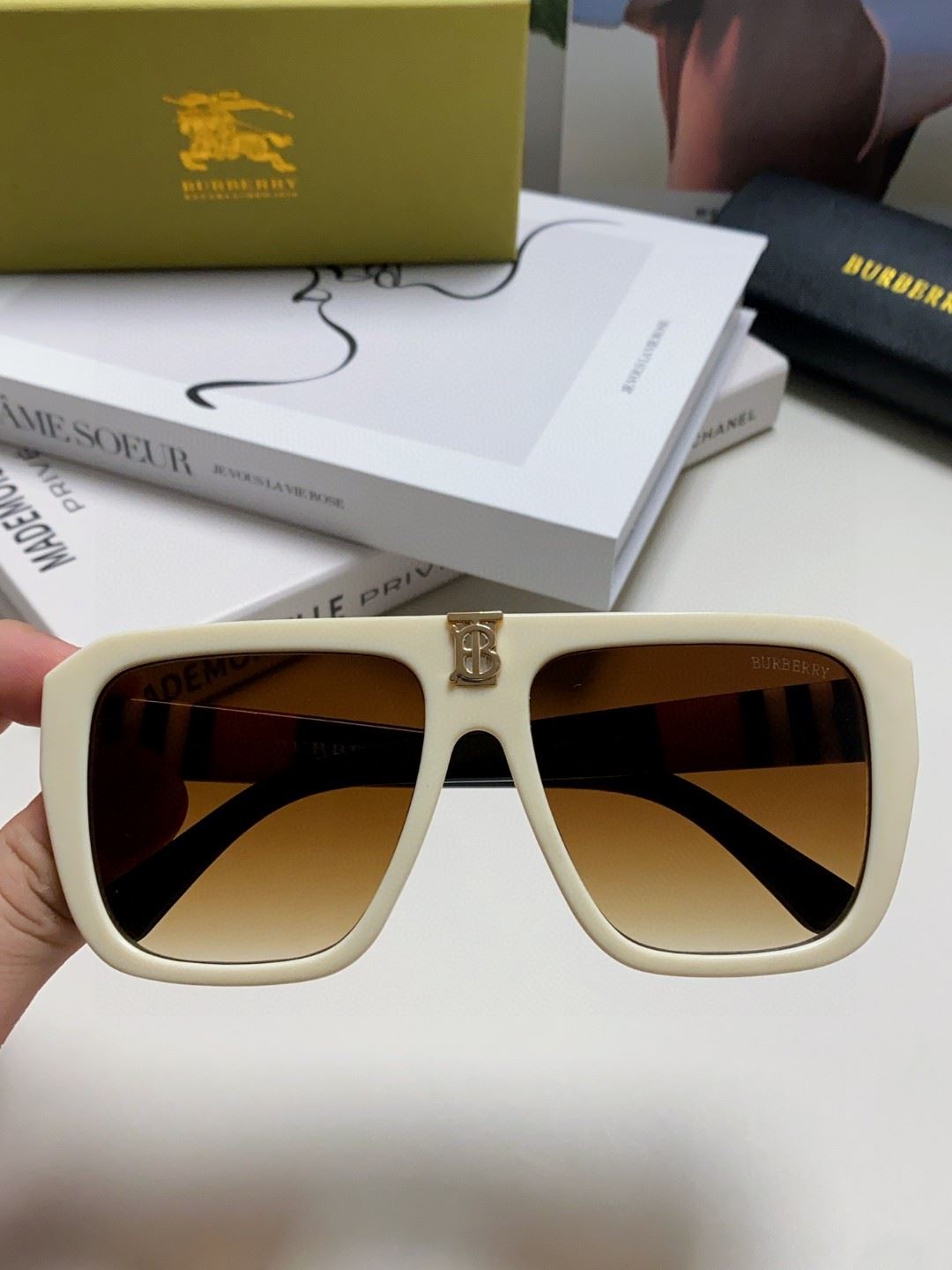 Burberry Sunglasses