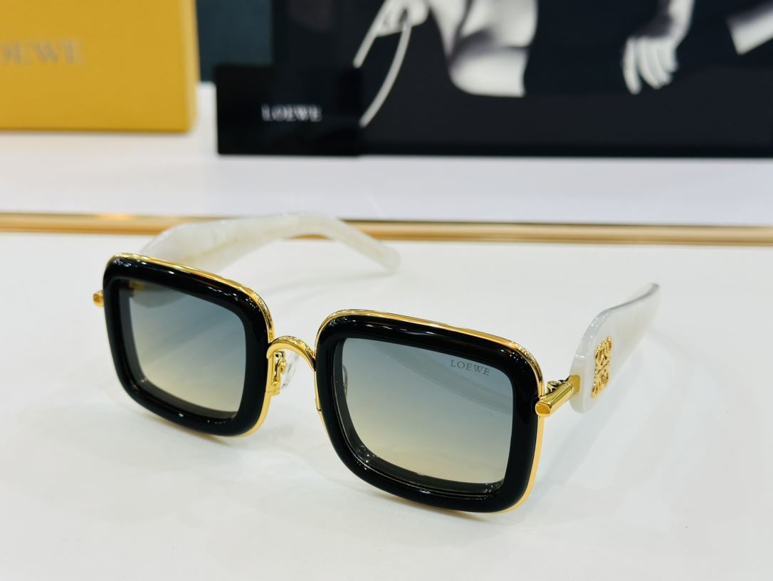 Loewe Sunglasses